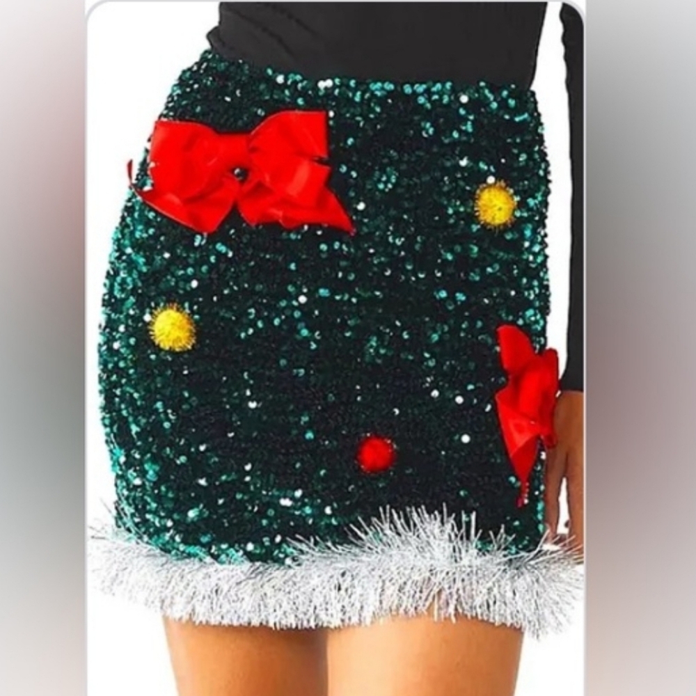 Love On A Hanger Christmas Skirt
